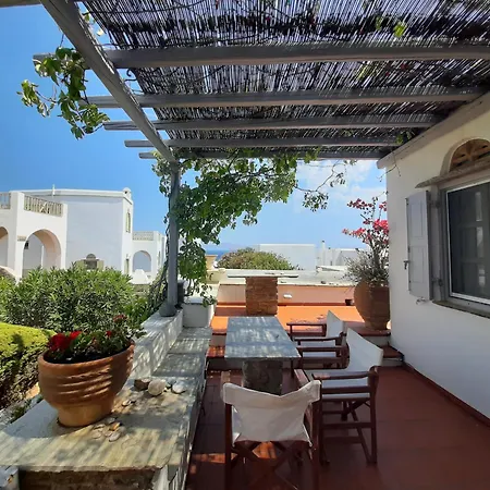 Prázdninový dům White And Blue Tinos House Ayios Sostis